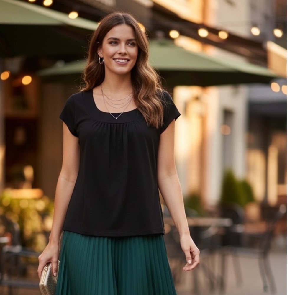 Lafayette 148 New York Black Scoop Neck Pleated Cap Sleeve Top Elevated Basic L